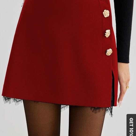 NWT Commense Red Whimsigoth black laceMini Skirt with Gold flower Buttons Medium - Picture 2 of 9